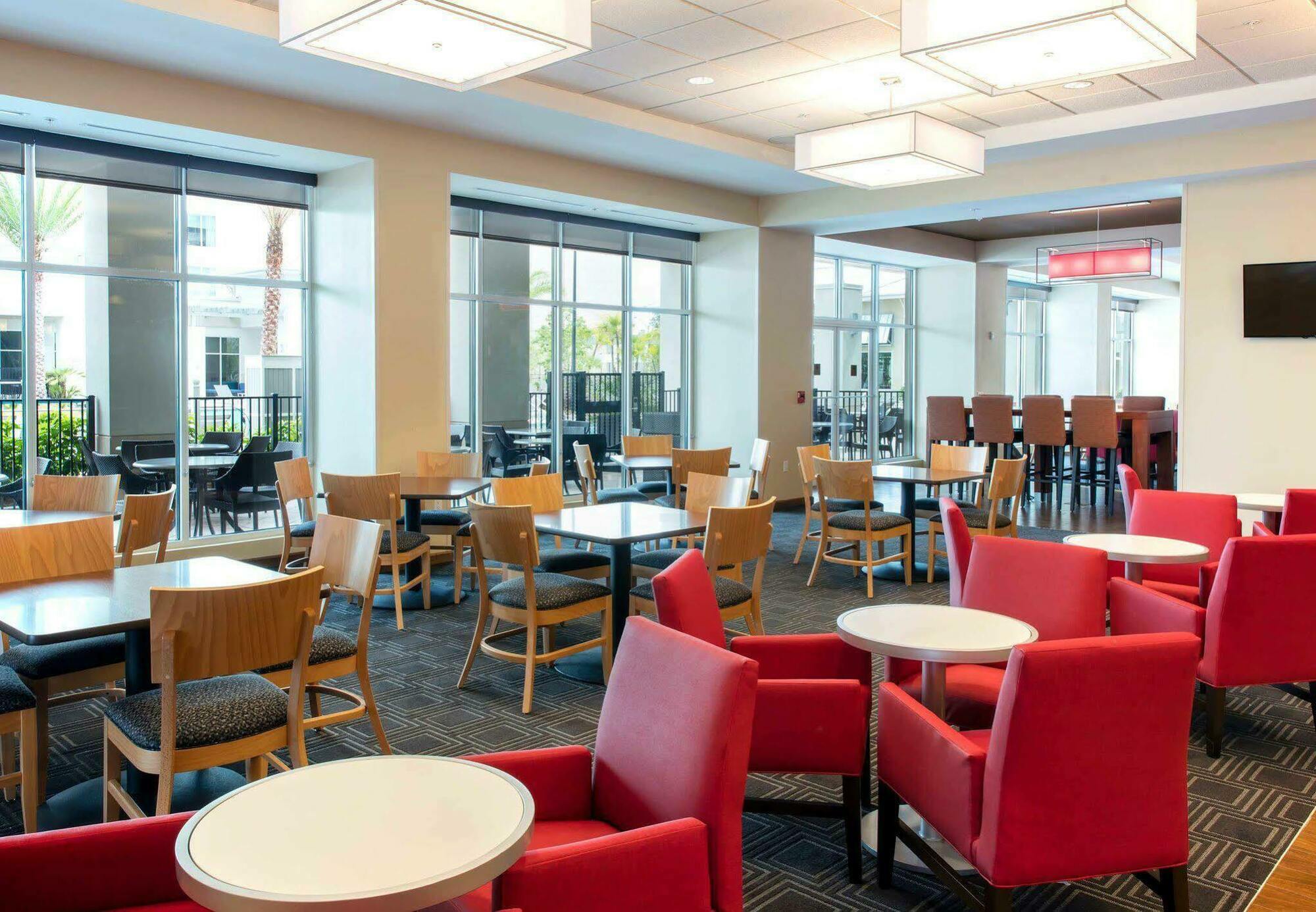 Towneplace Suites Orlando At Flamingo Crossings Town Center/Western Entrance Bay Lake Exteriér fotografie